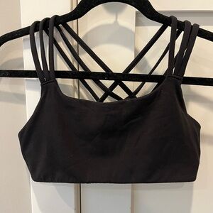 Black Strappy Athleta Sports Bra Size Small